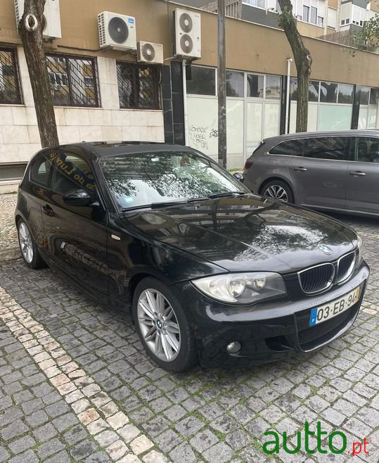 2007' BMW 120 photo #3