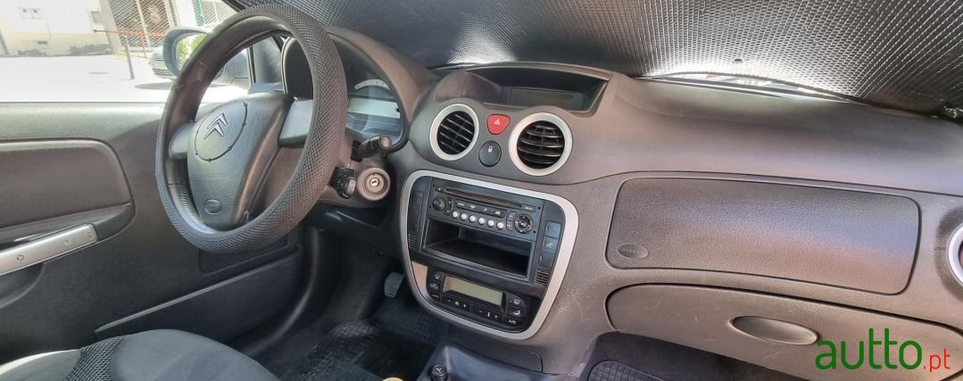 2007' Citroen C2 photo #6