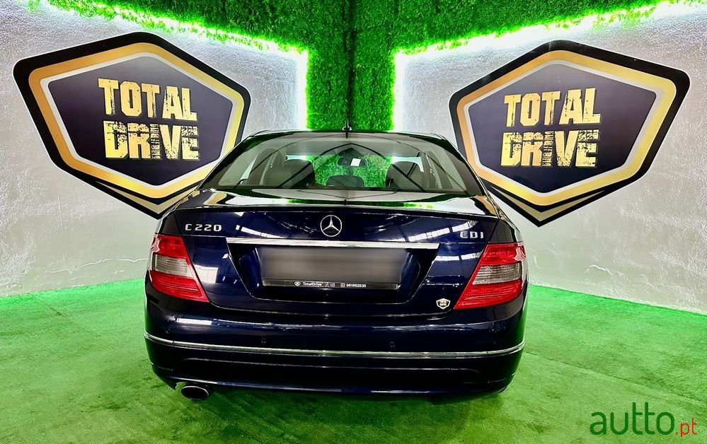 2007' Mercedes-Benz Classe C photo #6