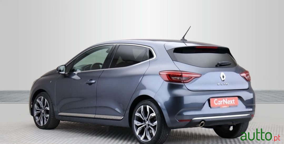 2021' Renault Clio photo #2