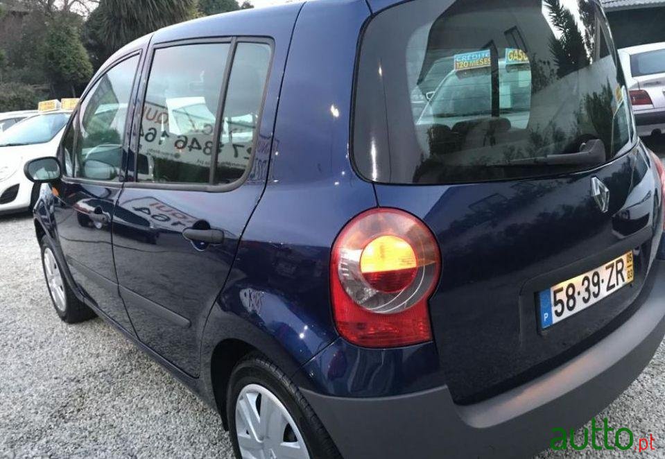 2005' Renault Modus photo #1