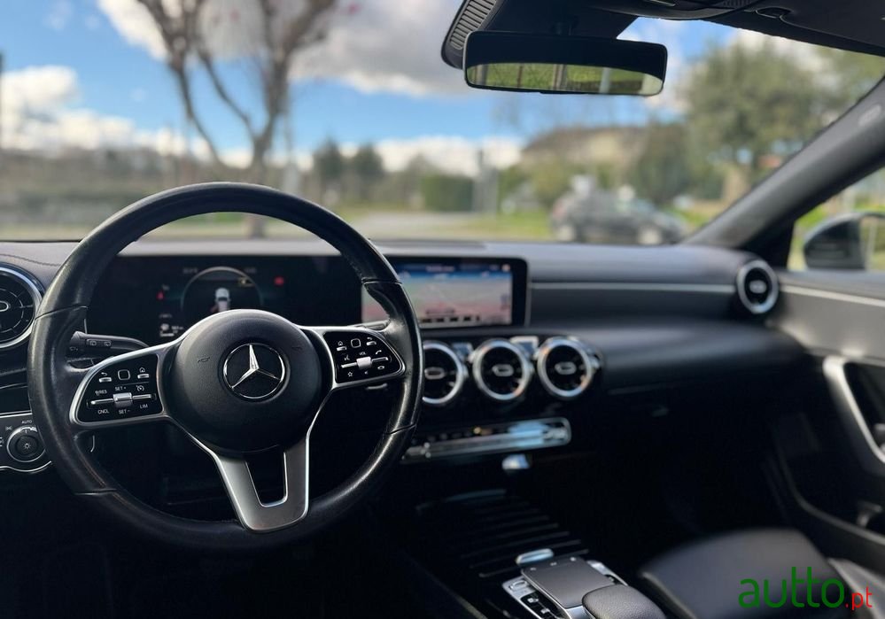 2019' Mercedes-Benz Classe Cla photo #5