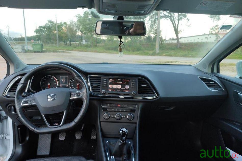 2016' SEAT Leon 1.4 Tsi Fr photo #1