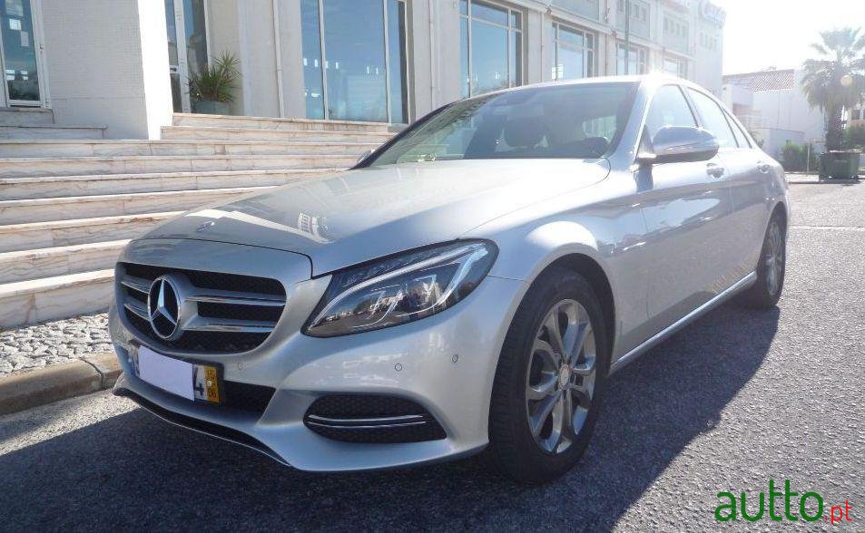 2015' Mercedes-Benz C-220 photo #2