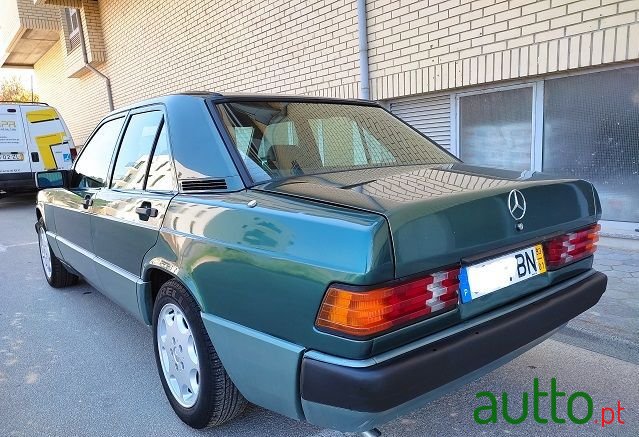 1993' Mercedes-Benz 190 photo #4