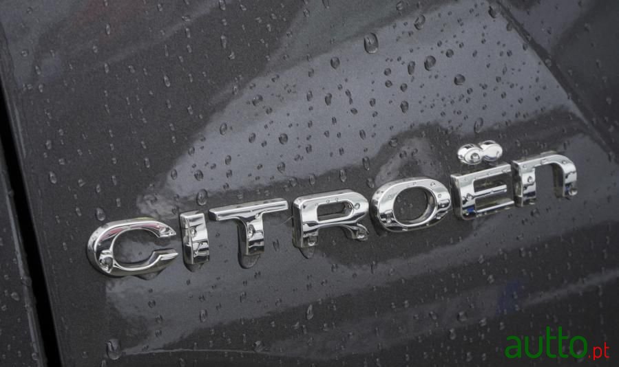 2021' Citroen C4 photo #6