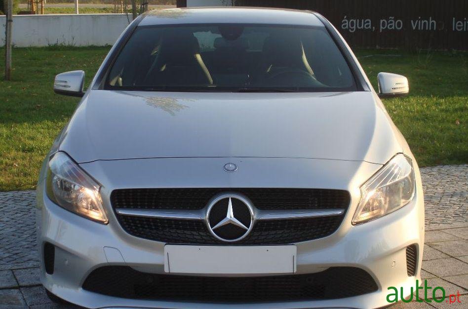 2016' Mercedes-Benz A-180 photo #3