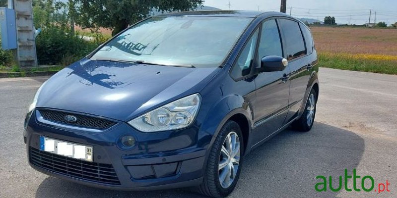 2007' Ford S-Max photo #2