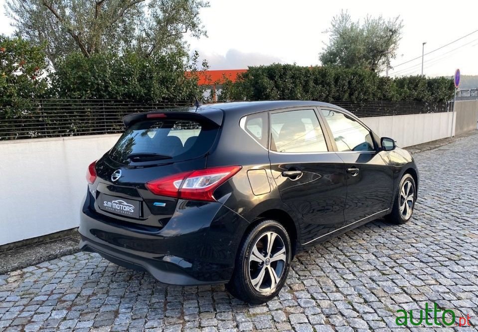 2015' Nissan Pulsar photo #3