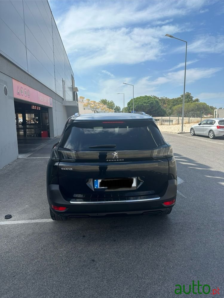 2021' Peugeot 5008 photo #4