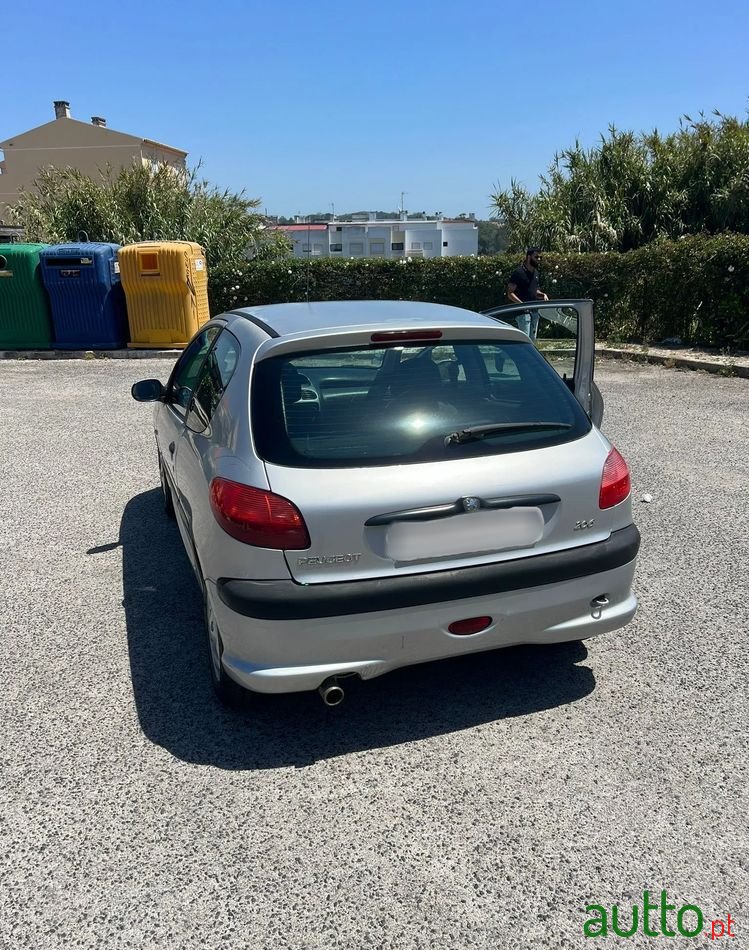 2000' Peugeot 206 1.4 Xs photo #3