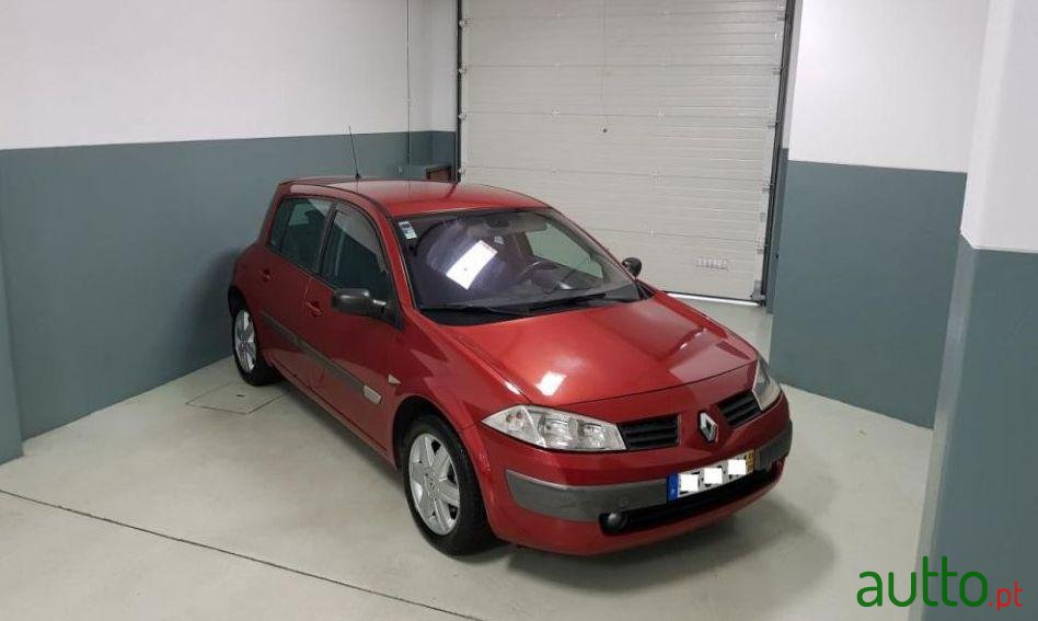 2003' Renault Megane photo #1