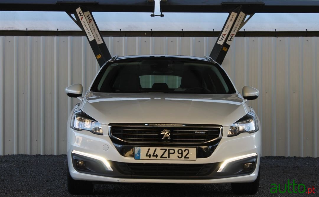 2016' Peugeot photo #1