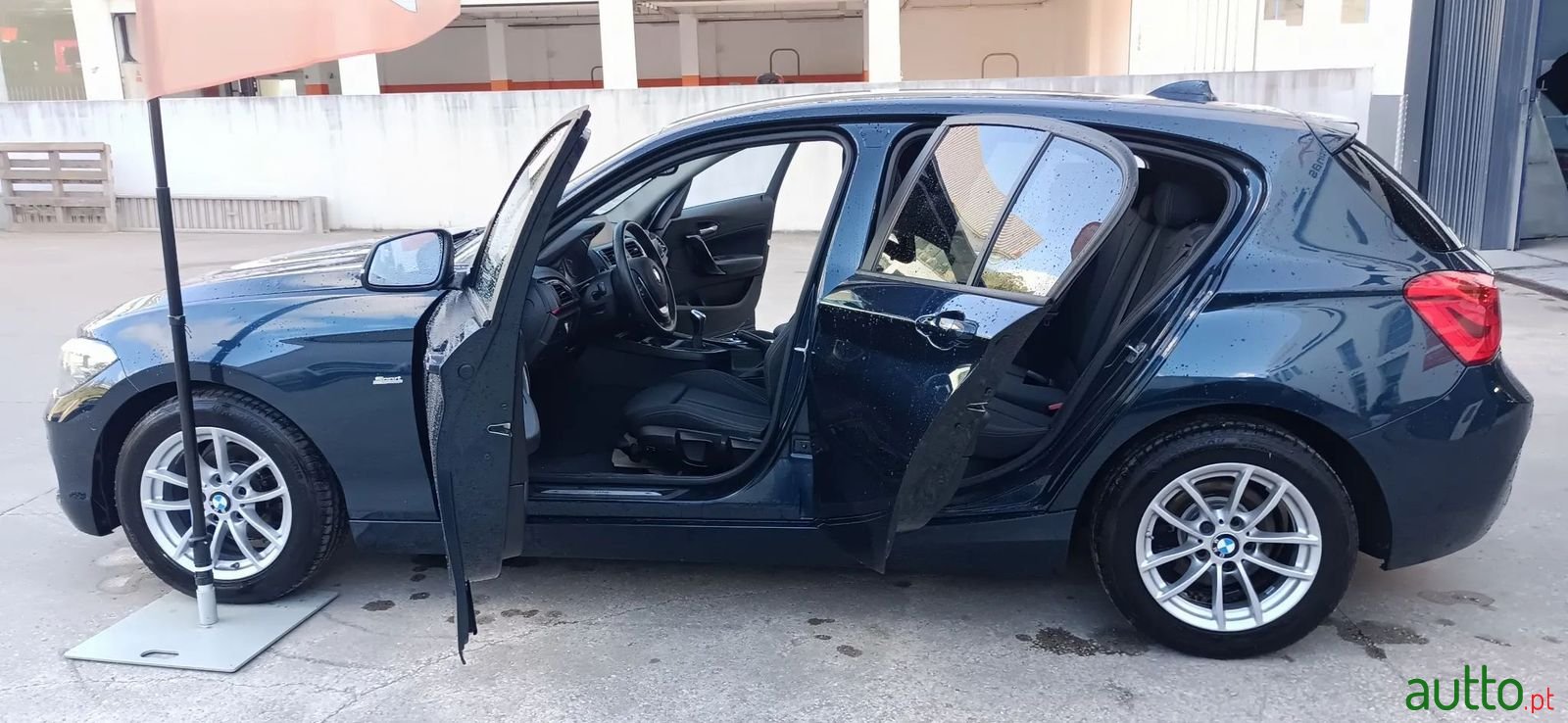 2017' BMW 116 photo #2