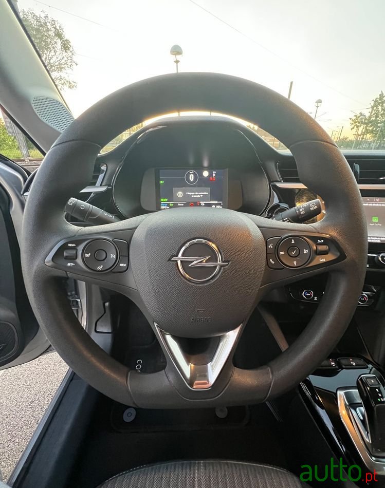 2020' Opel Corsa-e Elegance photo #3
