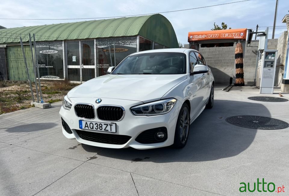 2016' BMW 120 photo #2