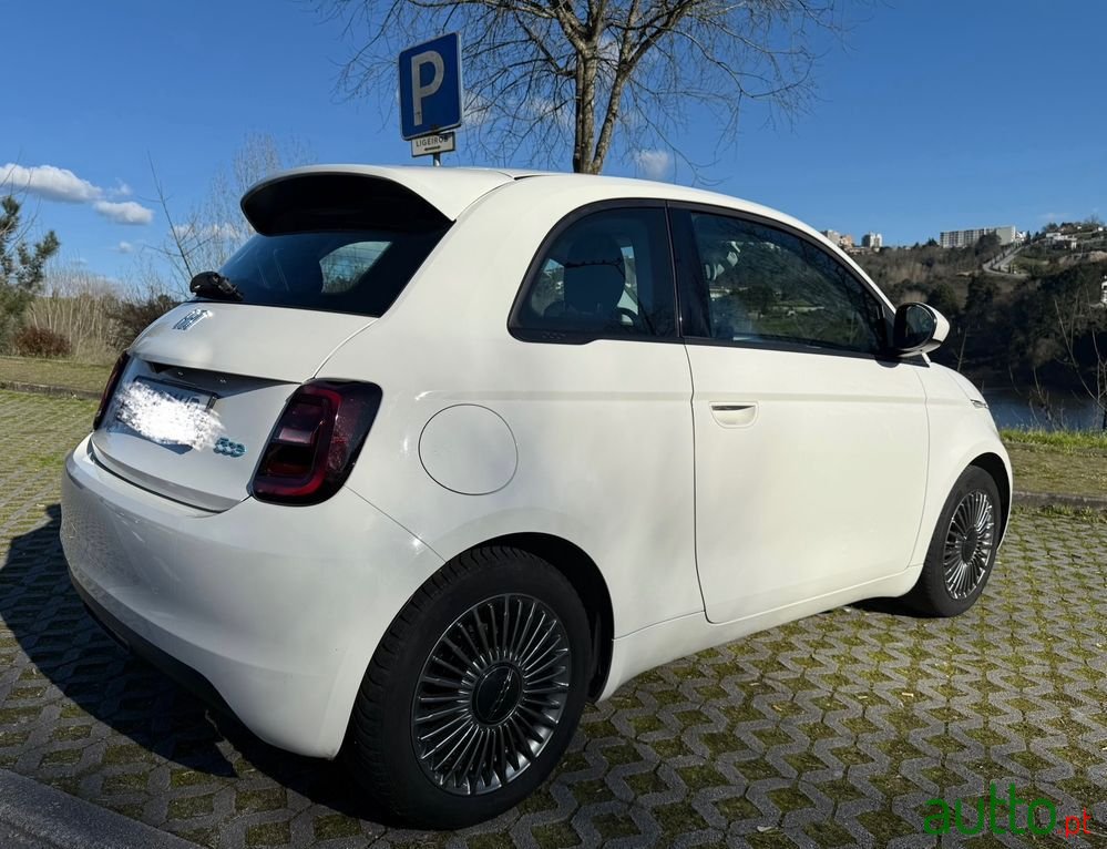 2022' Fiat 500e 42Kwh photo #5