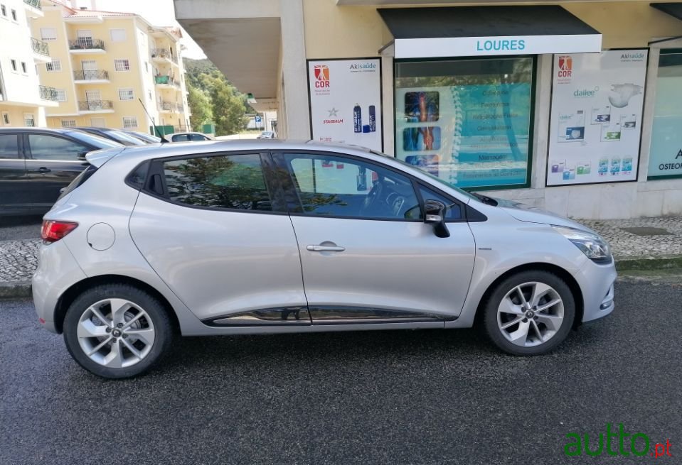 2018' Renault Clio photo #3