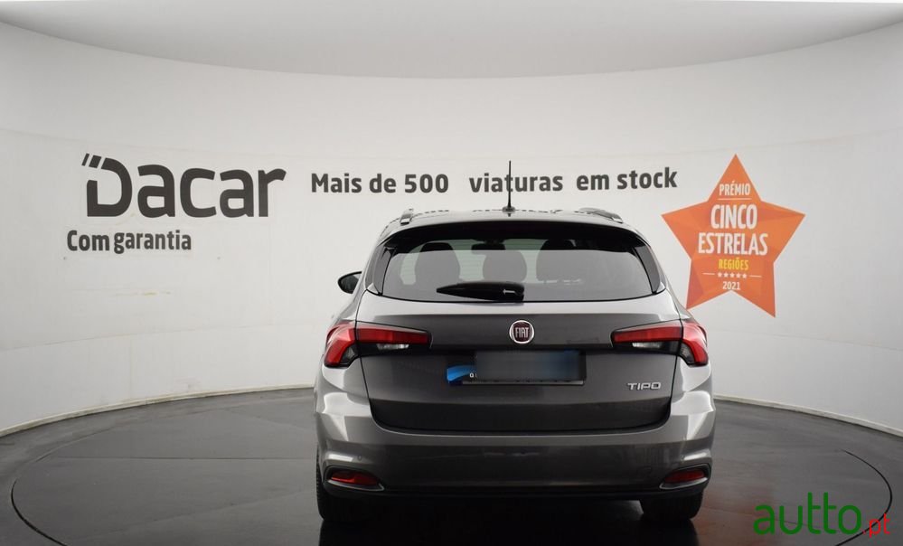 2019' Fiat Tipo Station Wagon photo #3