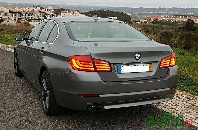 2013' BMW 520 photo #2