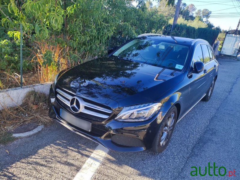 2017' Mercedes-Benz C 300 Bluetec Hybrid photo #2