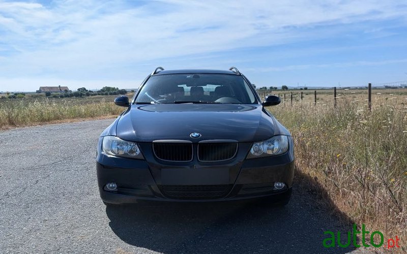 2008' BMW Série 3 D Touring photo #5