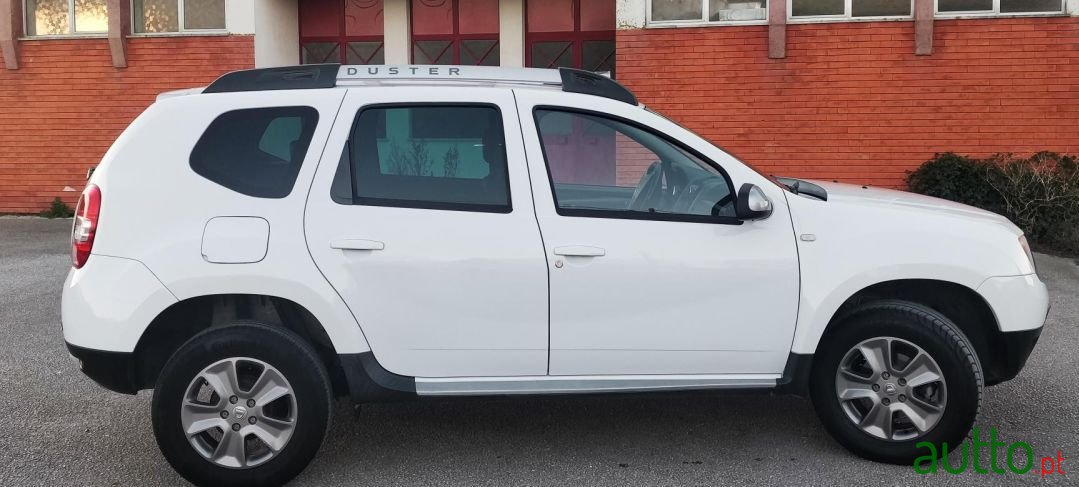 2014' Dacia Duster photo #5