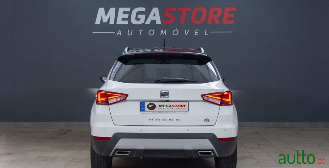 2021' SEAT Arona photo #6