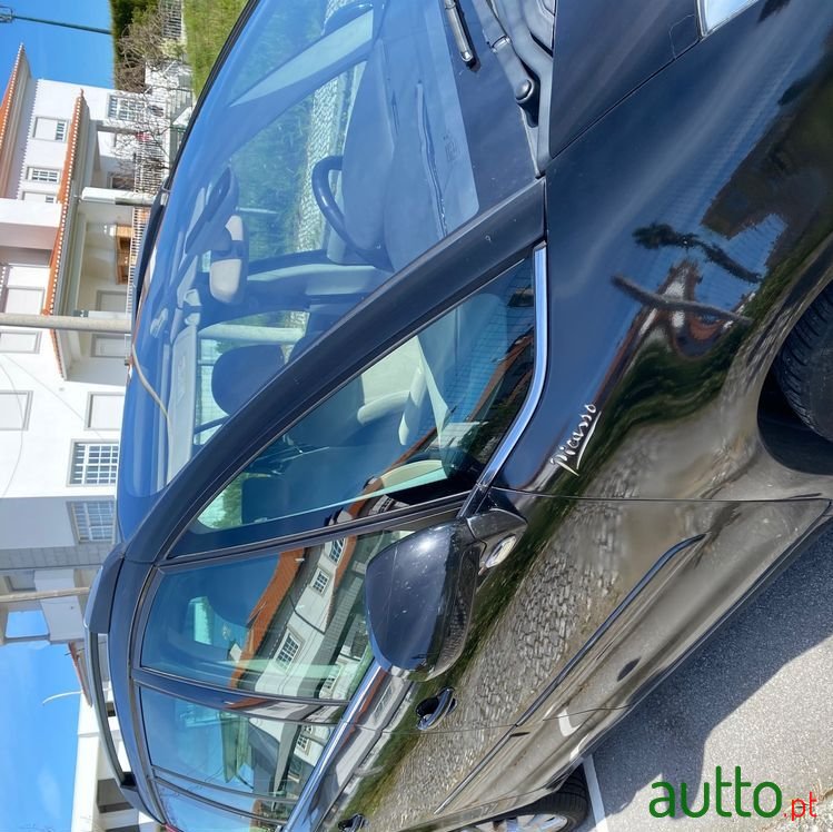 2010' Citroen C4 Grand Picasso photo #6