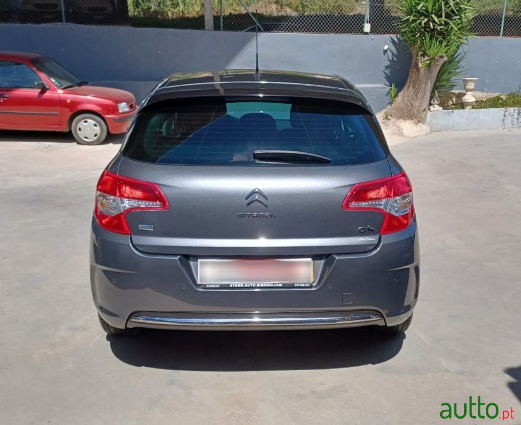 2013' Citroen C4 photo #3