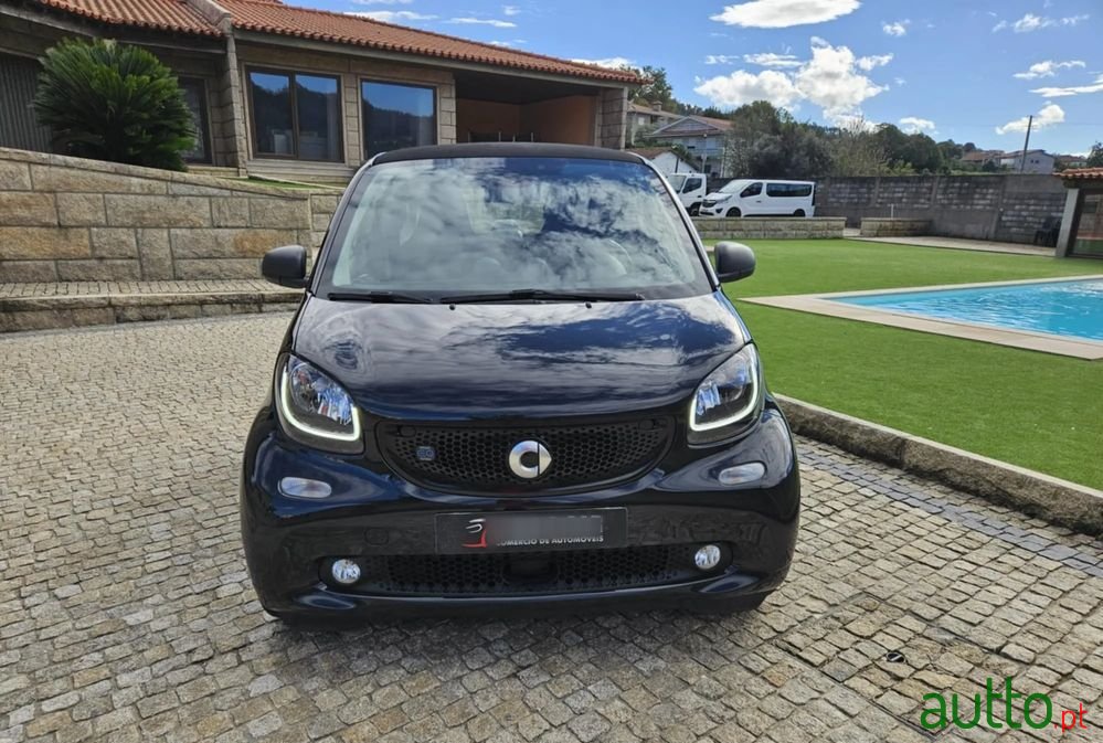 2018' Smart Fortwo Electric Drive Passion photo #2