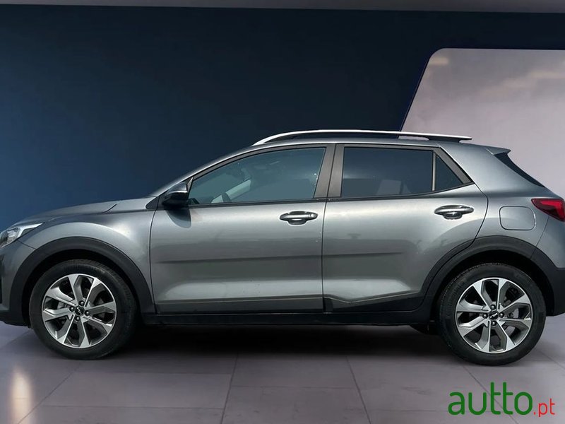 2024' Kia Stonic 1.0 T-Gdi Drive photo #5
