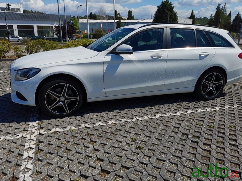 2014' Mercedes-Benz C-220 photo #2