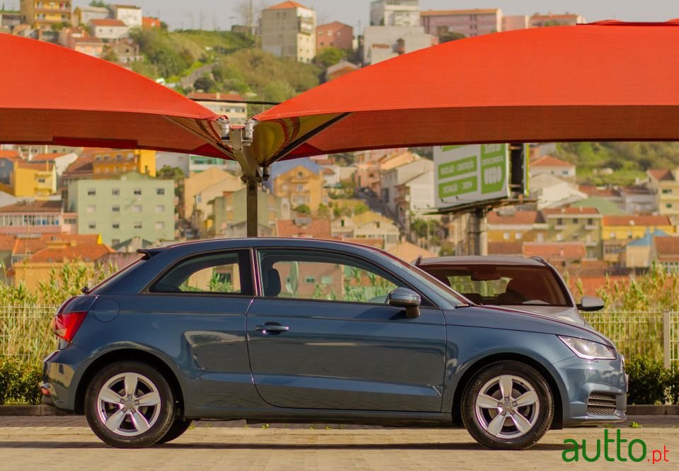 2017' Audi A1 photo #3