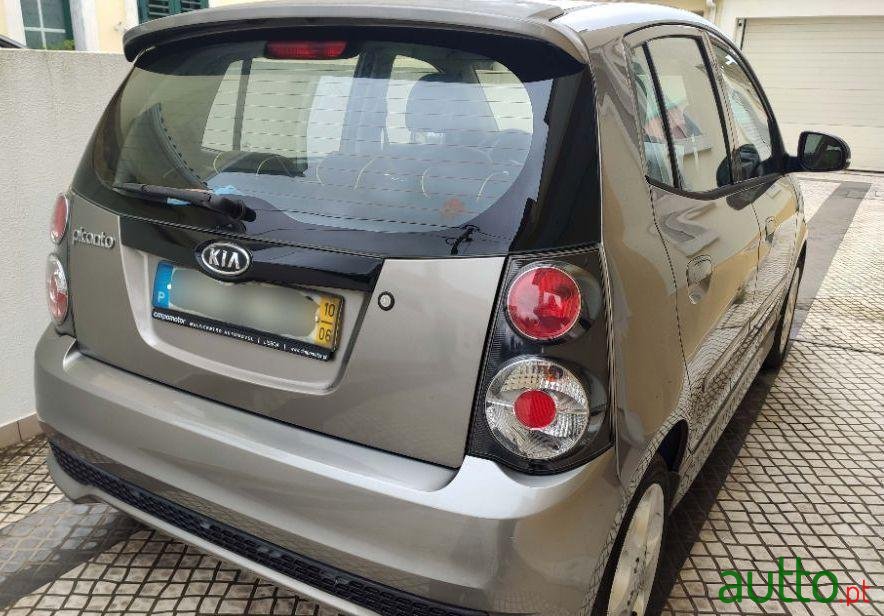 2010' Kia Picanto photo #4