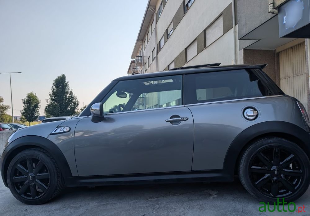 2008' MINI Cooper S 3 Portas photo #3