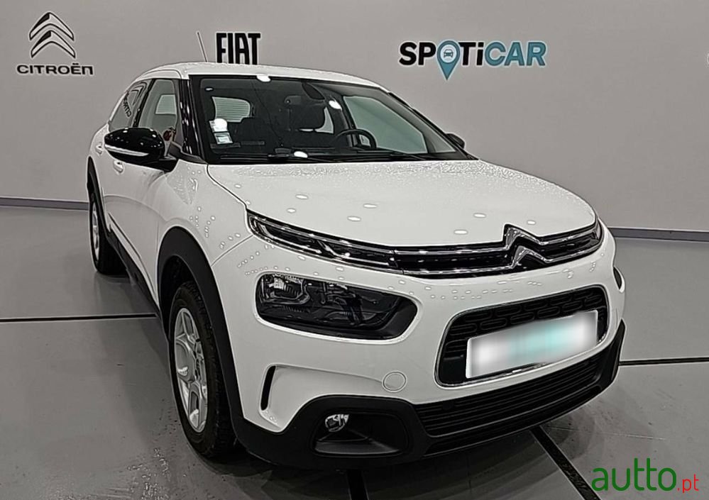 2019' Citroen C4 Cactus photo #3