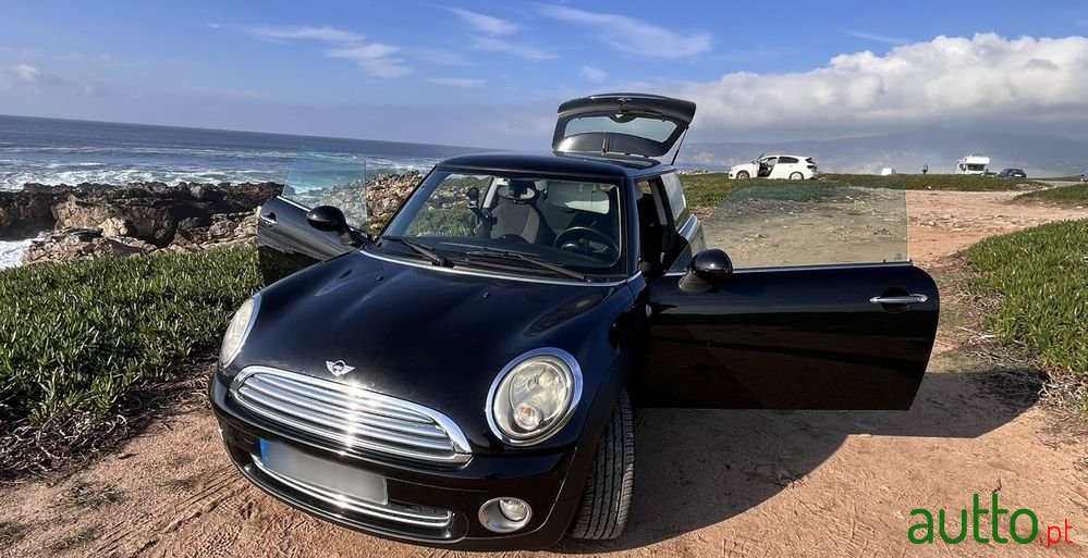 2009' MINI One 1.4 photo #1