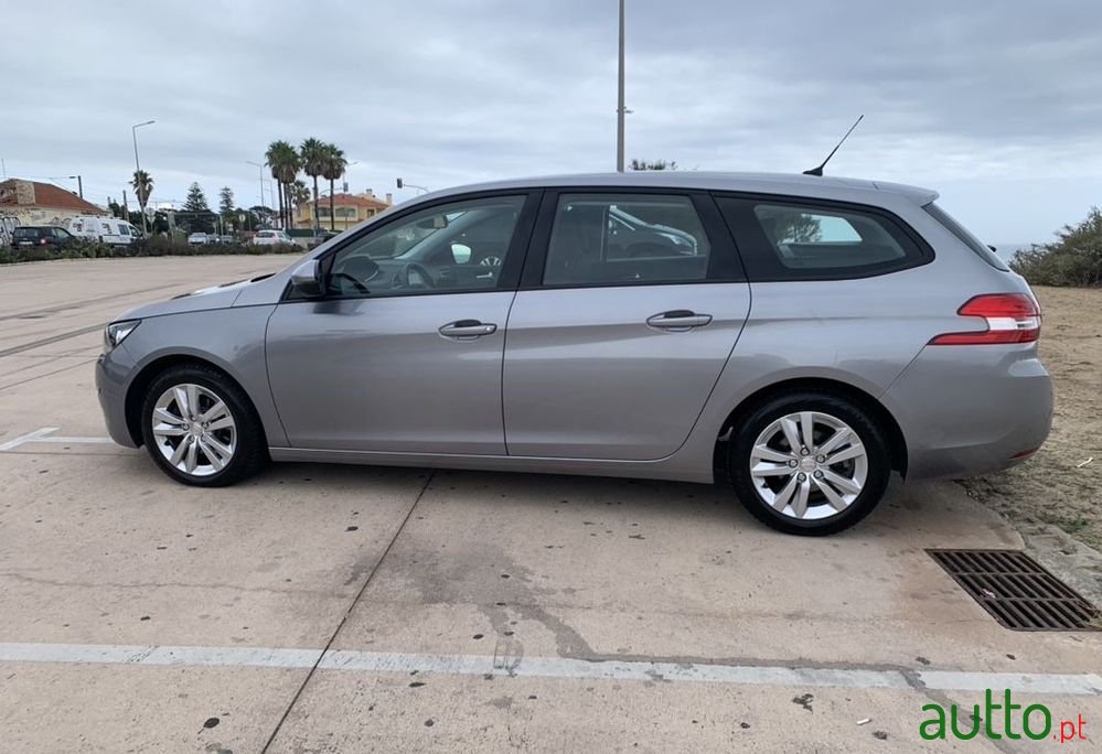 2017' Peugeot 308 Sw photo #4