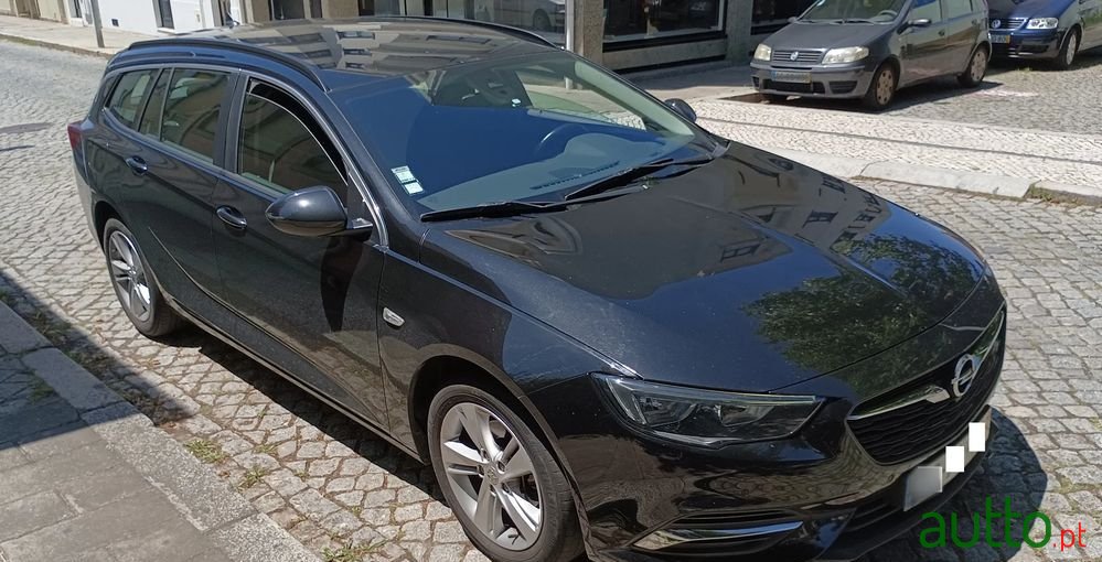 2019' Opel Insignia Sports Tourer photo #1