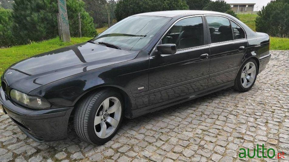 2001' BMW 520 Sedan photo #3