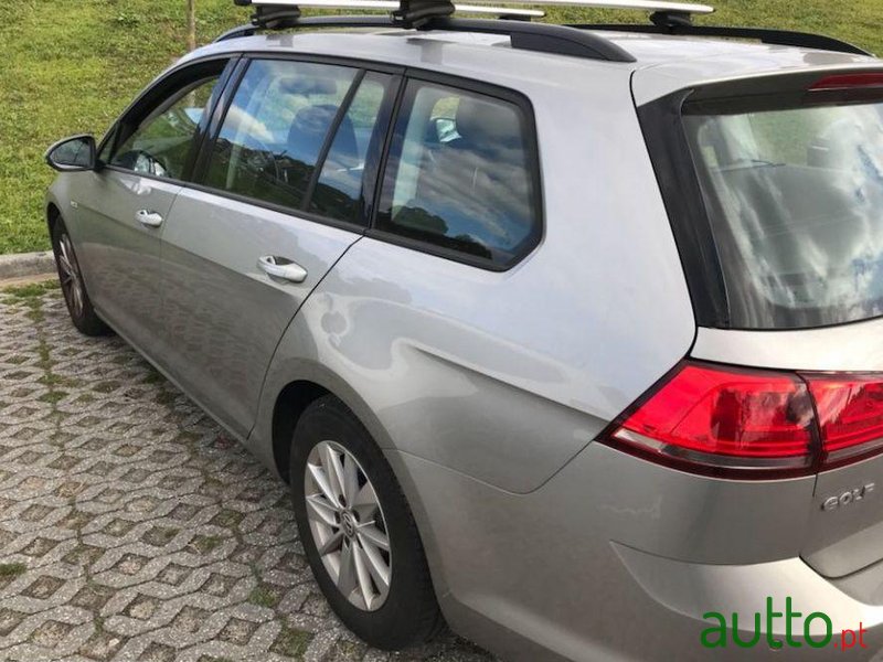 2015' Volkswagen Golf Variant photo #1