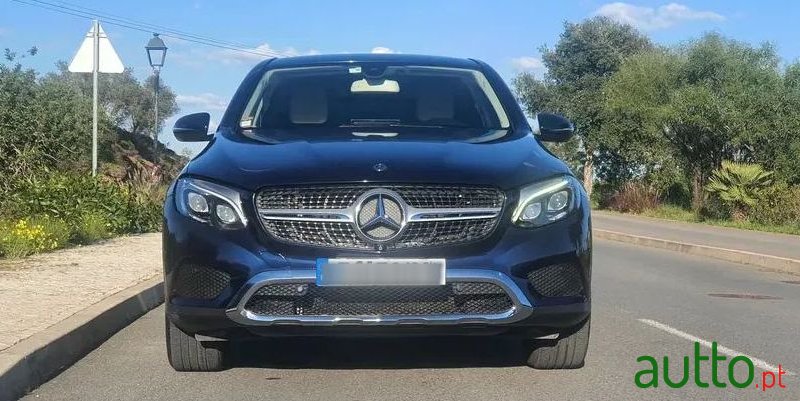 2018' Mercedes-Benz Classe Glc photo #3