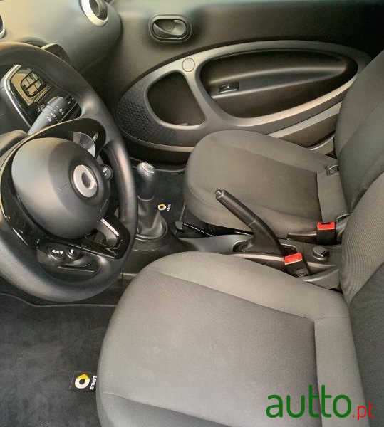 2016' Smart Fortwo photo #4