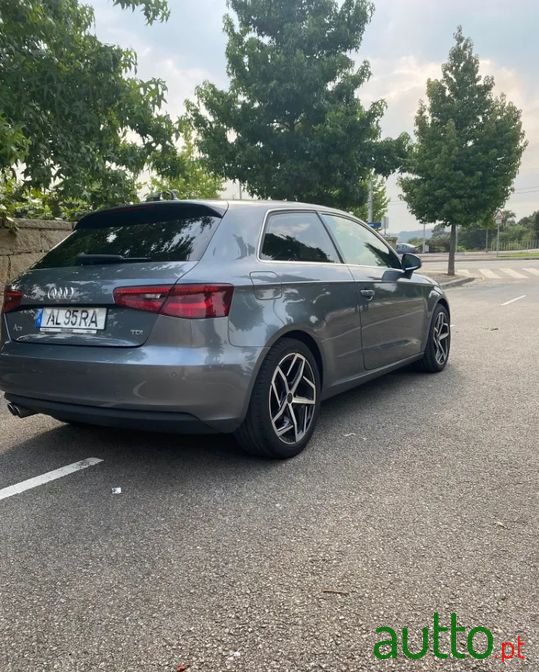 2013' Audi A3 Sport photo #4