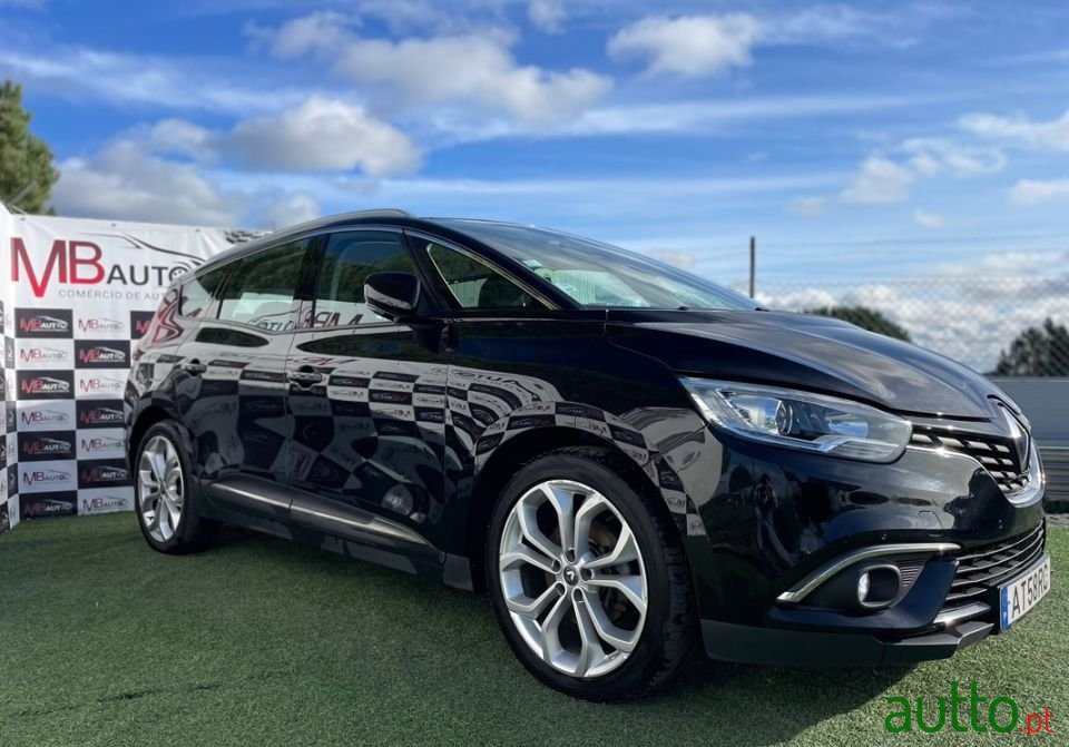 2018' Renault Grand Scenic photo #6