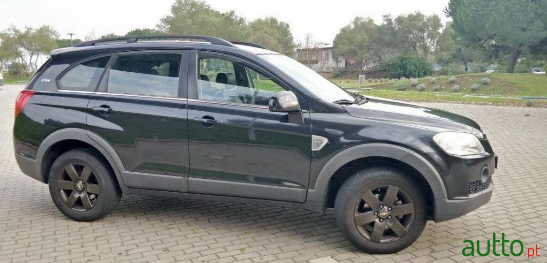 2008' Chevrolet Captiva photo #2