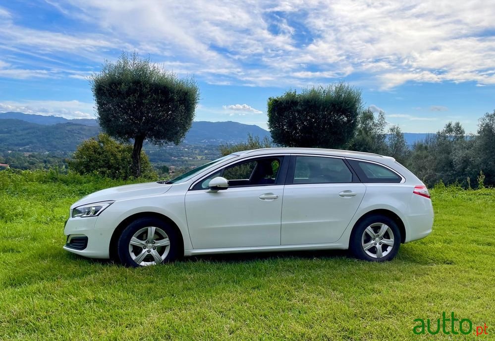 2015' Peugeot 508 Sw photo #4