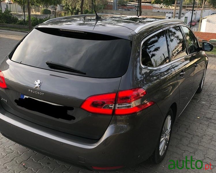 2018' Peugeot 308 Sw photo #4