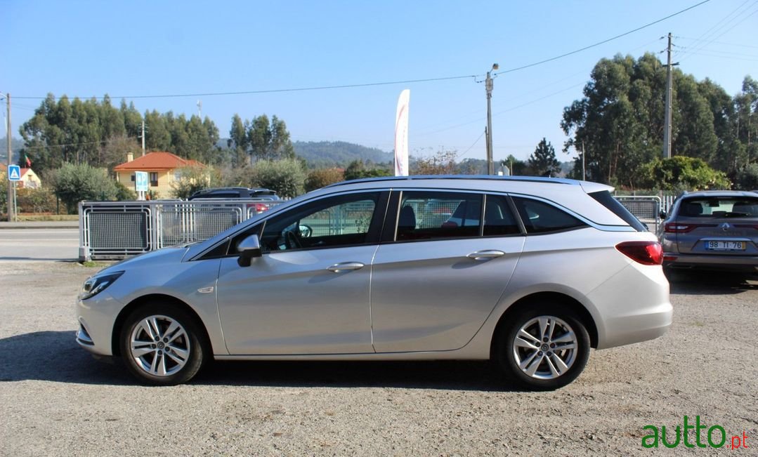 2016' Opel Astra Sports Tourer photo #6